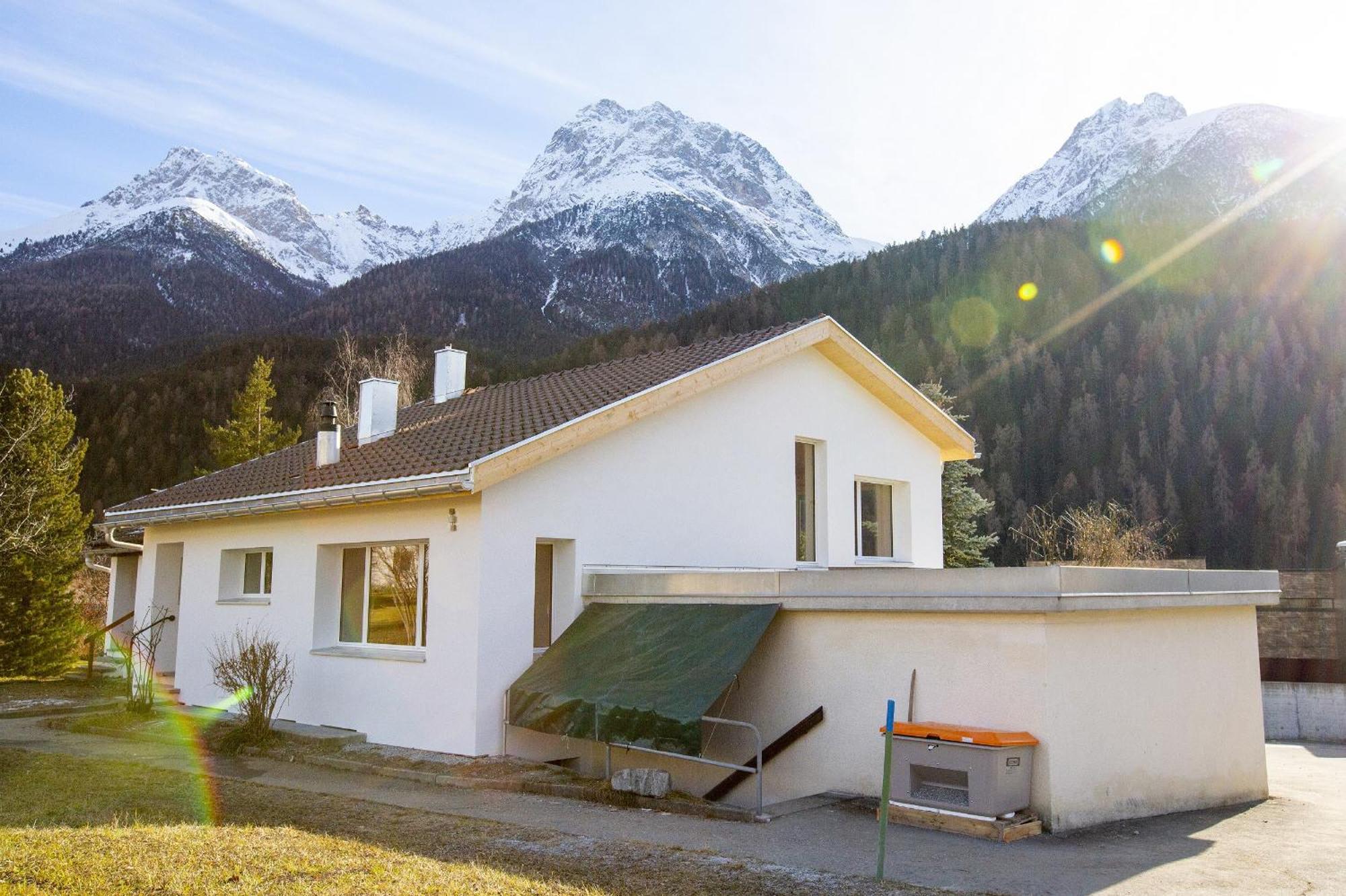 Chasa Avant Muglins Appartement Scuol Buitenkant foto